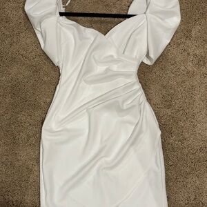 Darling Cream Mini Dress with Sweetheart Neckline and Puff Sleeves